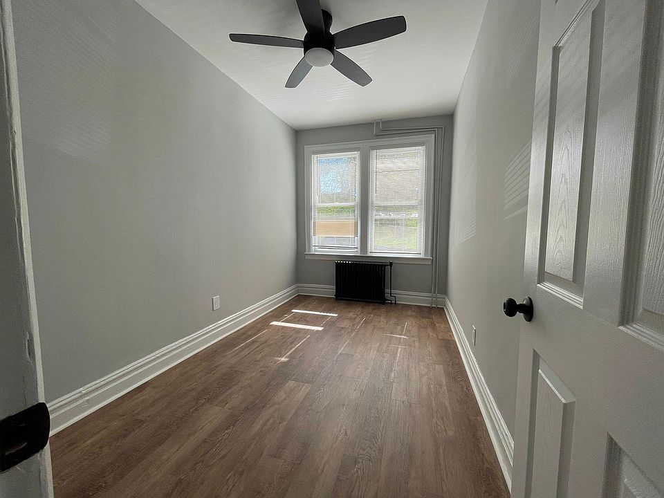 2nd image of 275 Liberty Ave APT 1