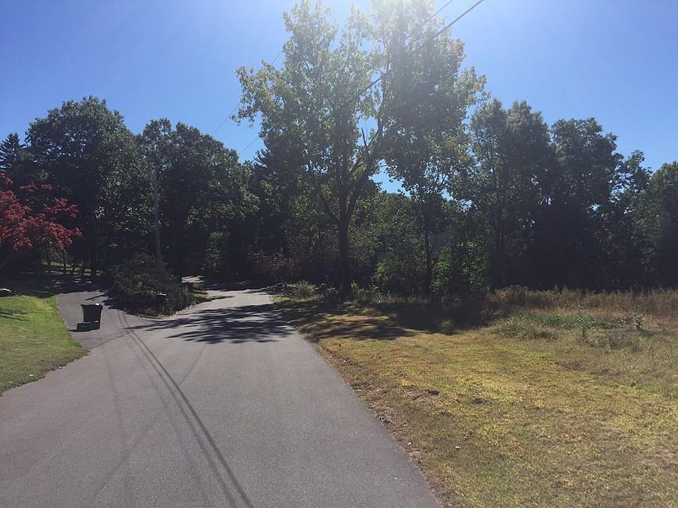 2nd image of 3 Sylvia Hts