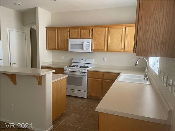 3rd image of 4724 Cedar Ranch Ct #0