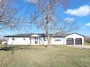 11744 Yankeetown Pike, Mount Sterling, OH 43143