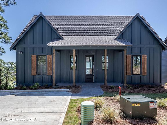 2nd image of 171 Longleaf Rd