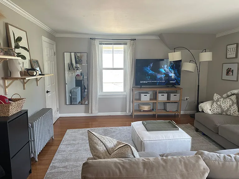 8 Warren Ave #2 — Photo 3