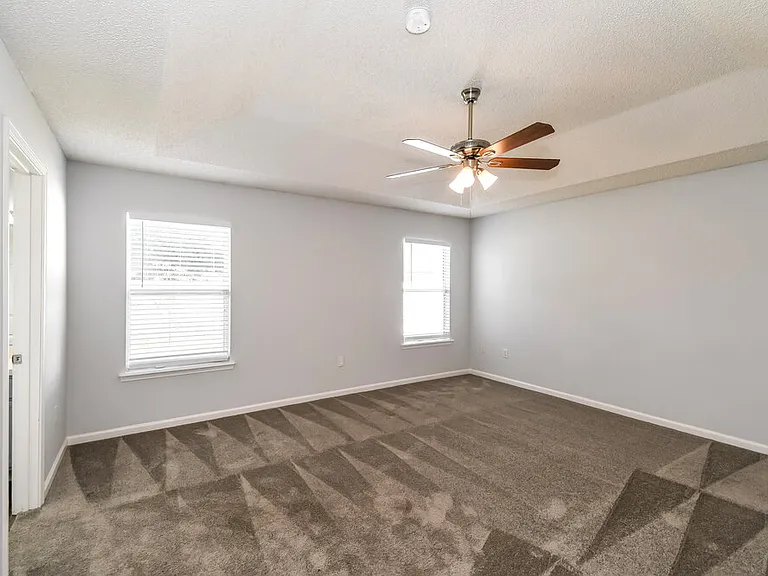 8030 Welbeck Ln — Photo 10