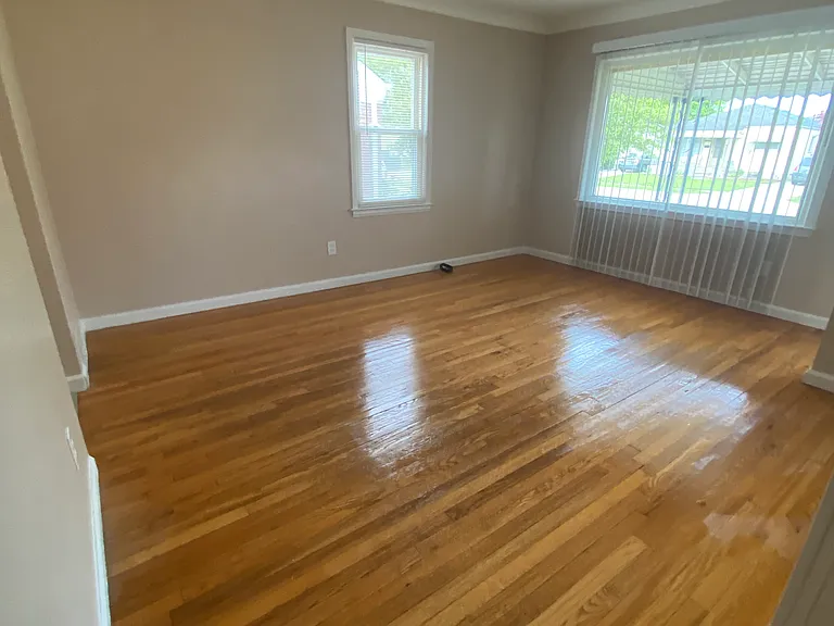 24648 Wilmot Ave — Photo 16