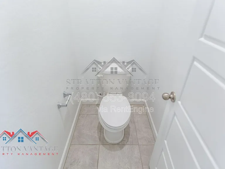 1673 N Wrigley Dr — Photo 34