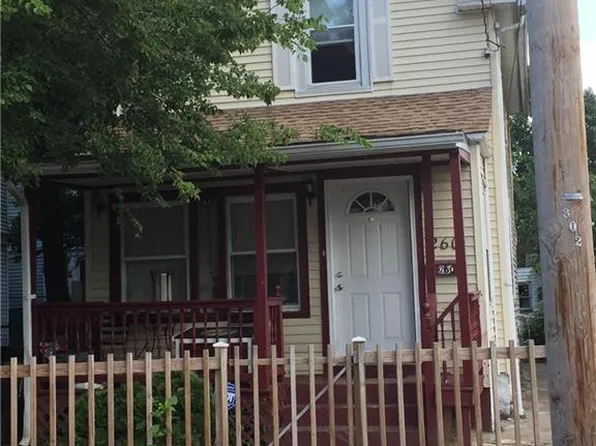 260 Carroll Ave, Bridgeport, CT 06607