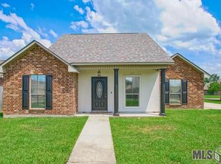 34257 Hawks Cv, Denham Springs, LA 70706