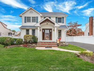 4 Sullivan Avenue, Farmingdale, NY, 11735