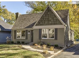 7431 Belinder Ave, Prairie Village, KS 66208