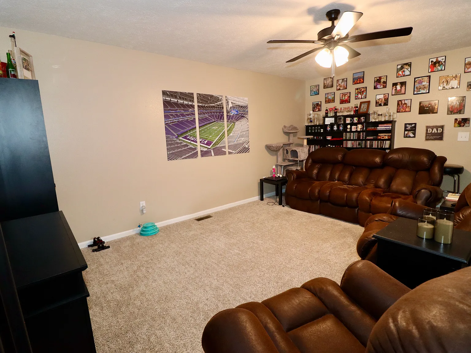 3 bed, 1323 sqft, $1,250 — Photo 3