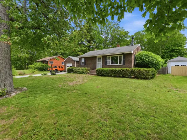 127 Franklin Street, Rochester, NH 03867