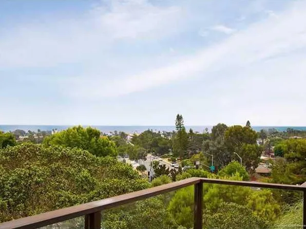 5226 Castle Hills Dr, San Diego, CA 92109