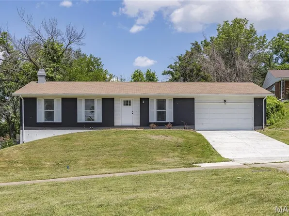 12597 Fee Fee Rd, Saint Louis, MO 63146
