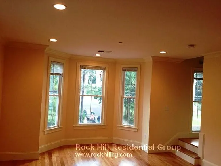 9 Sparhawk St #3 — Photo 3