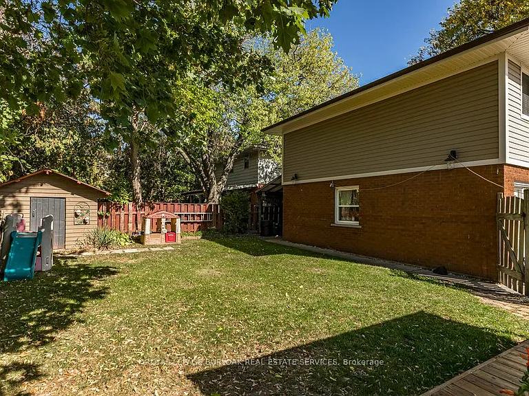 723 Hyde Rd — Photo 26