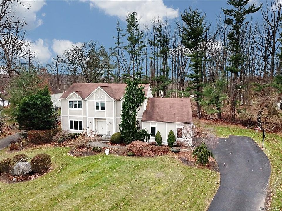 1st image of 39 Olympia Ln