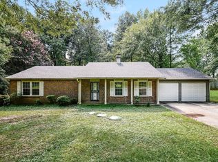 4255 Loveless Pl, Ellenwood, GA 30294