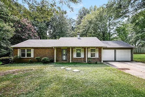 4255 Loveless Pl Photo 1