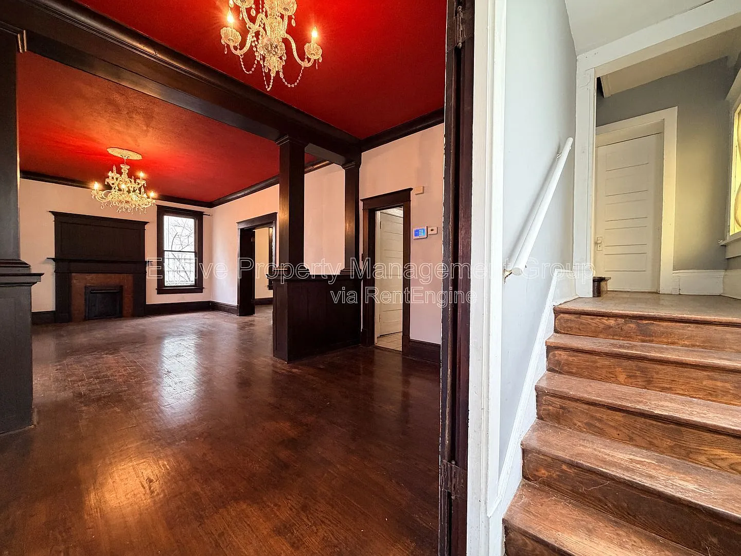 3 bed, 2.0 bath, 2852 sqft, $1,950 — Photo 3
