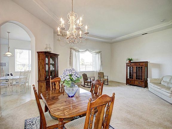 5th image of 241 Vista Creek Cir