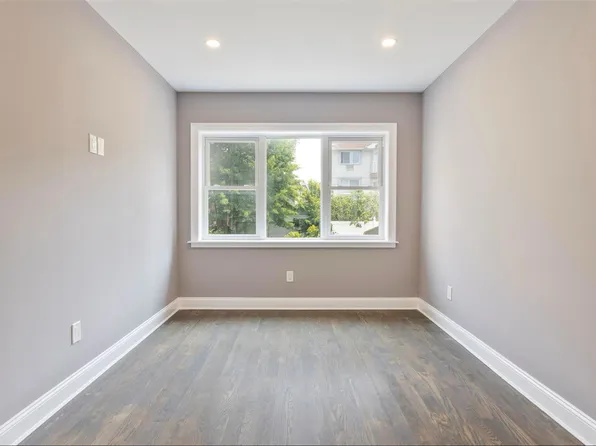 68-02 Jay Avenue image 5 of 17