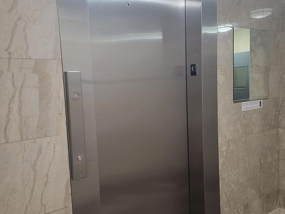 5th image of 145 Lincoln Ave APT 3U