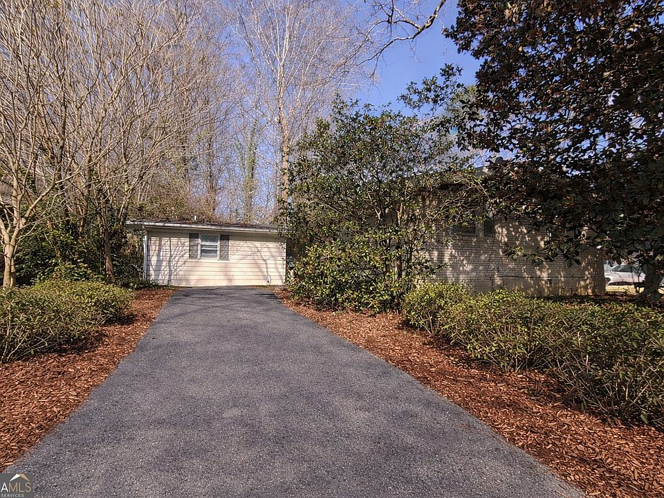 1st image of 1845 Delphine Dr