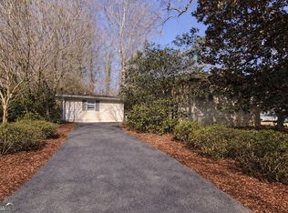 1845 Delphine Dr, Decatur, GA 30032