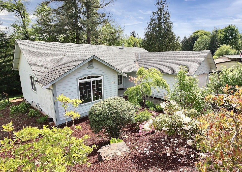 1st image of 5234 Cliff Ct SE