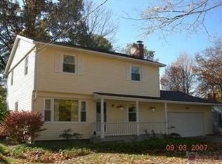 8548 Squires Ln NE, Warren, OH 44484