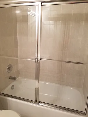 Rented by Max & Associates Realty Corp | media 11