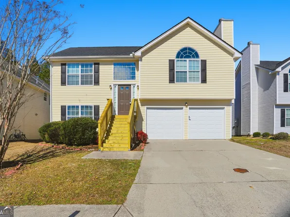 2631 S Hills Pkwy, Riverdale, GA 30296