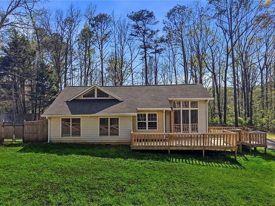 1st image of 191 Cowan Rd SE