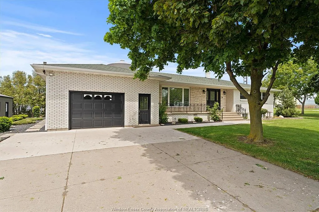 5 bed, 3.5 bath, $3,500 — Photo 3