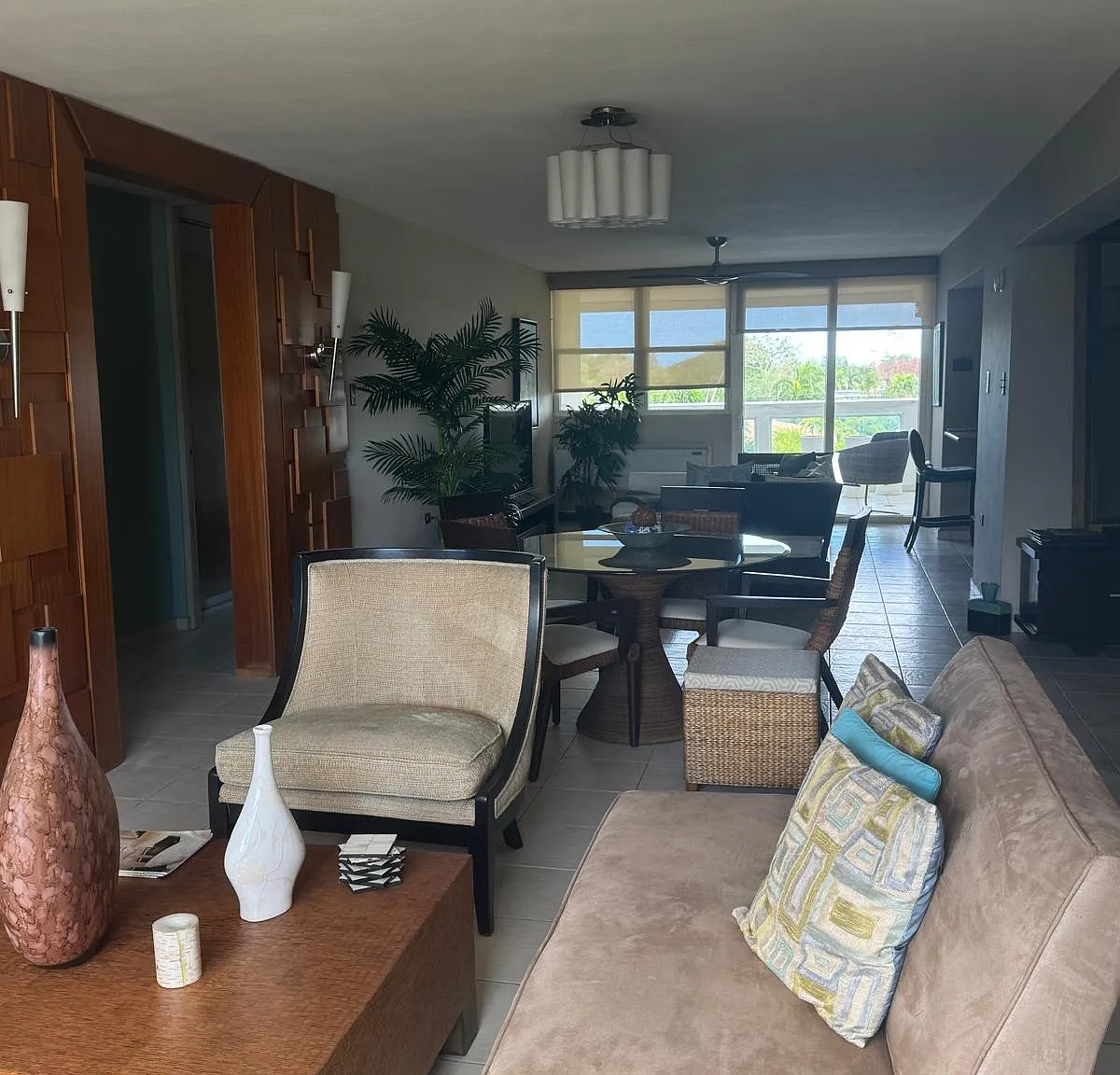 2 bed, 2.5 bath, 1734 sqft, $2,900 — Photo 2