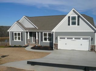 981 Garnet Cir, Chesnee, SC 29323