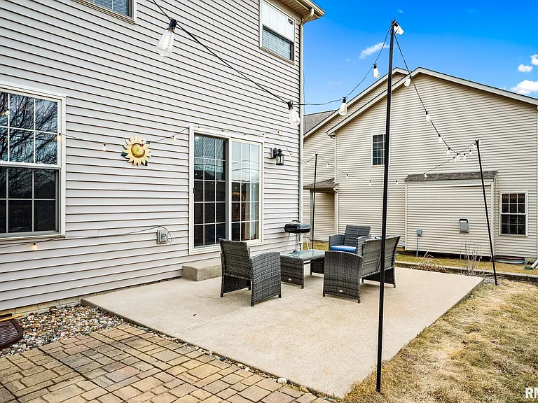 2321 W Kenfield Ct — Photo 30