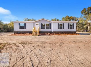 300 Three C Rd, Jesup, GA 31545