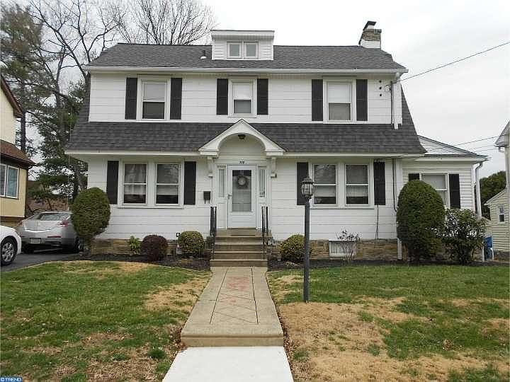 2nd image of 719 Foss Ave