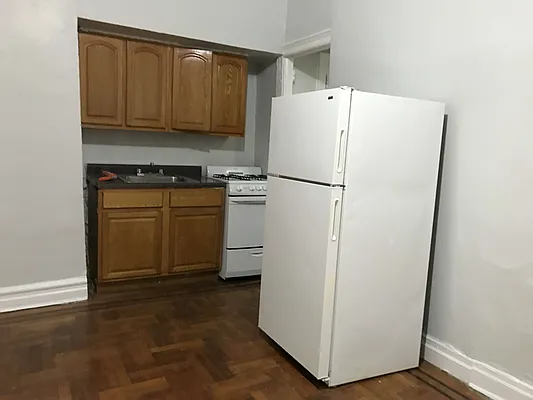 Rented by BRICK & GALO REALTY CORP | media 8