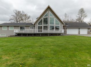 12883 Magnolia Ln, Mount Vernon, WA 98273