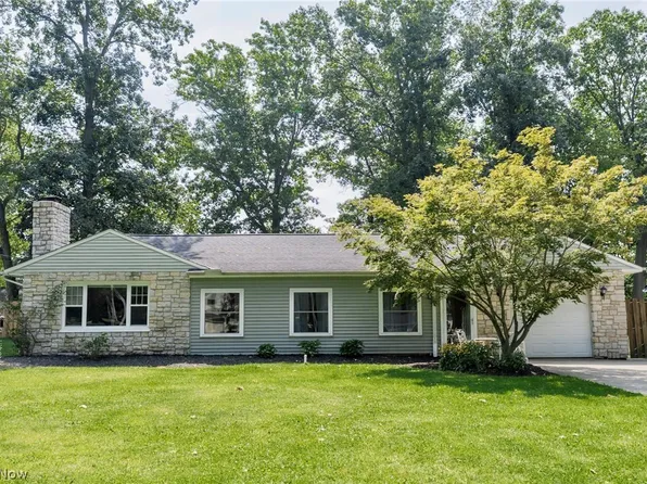 6348 Highland Rd, Highland Heights, OH 44143