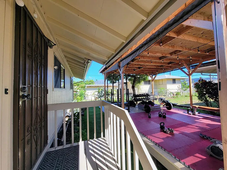 6164 Kalanianaole Hwy — Photo 23