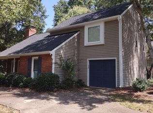 505 Roswell Green Ln, Roswell, GA 30075