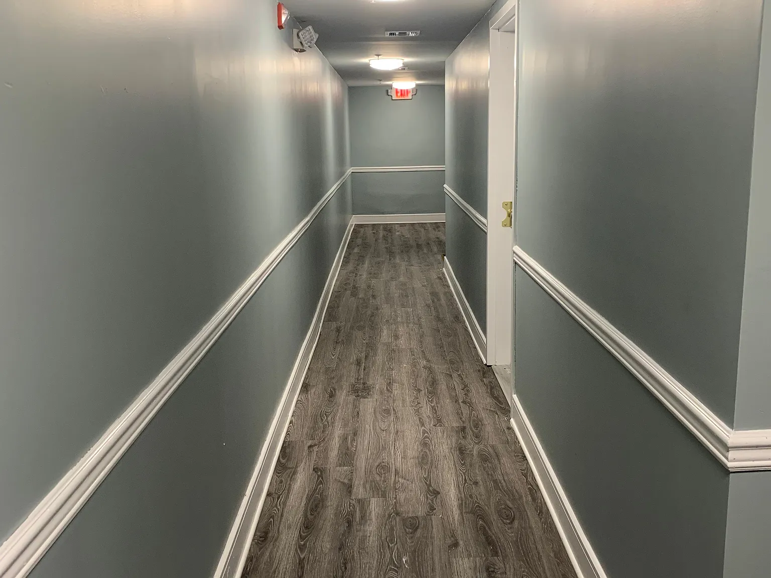 1 bed, $1,636 — Photo 3