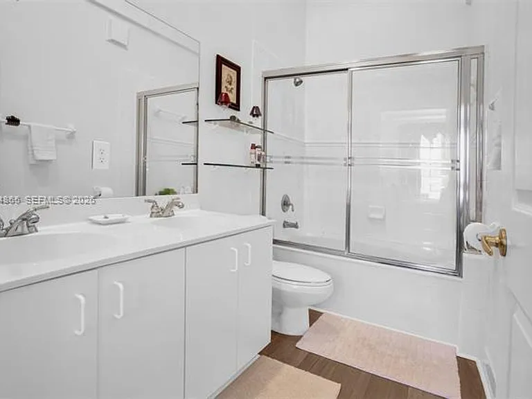 18860 SW 25th Ct — Photo 21