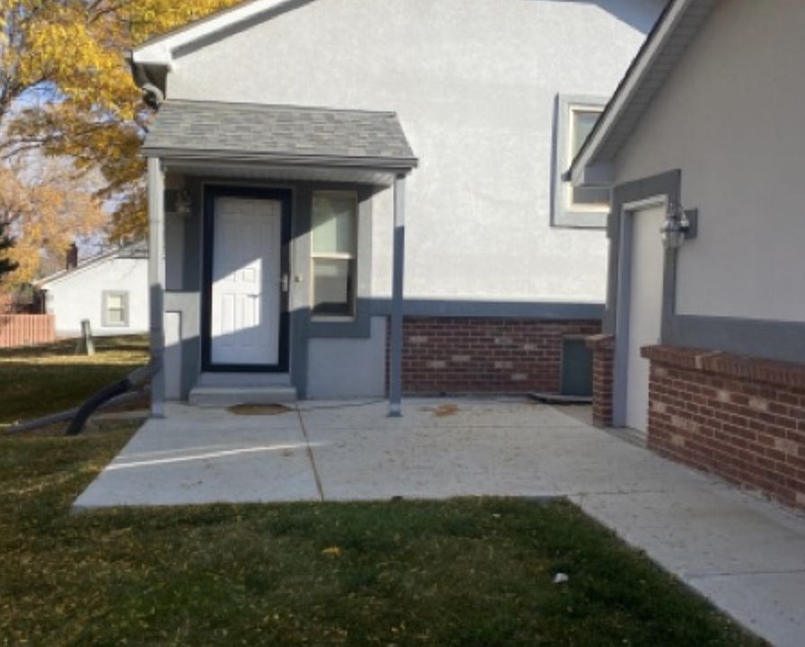 1st image of 5209 S Emporia Way