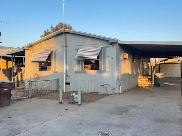 660 S Avery Avenue, Farmersville, CA 93223