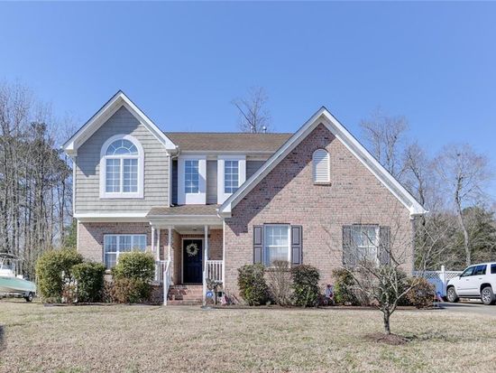 1028 Cathedral Dr Suffolk Va 23434 Mls 10365601 Zillow