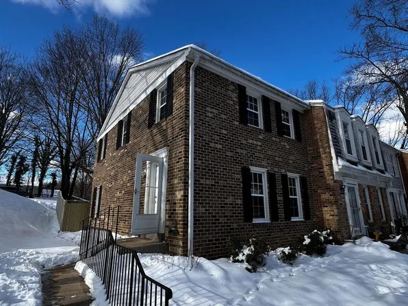 8581 Chester Grove Ct, Springfield, VA 22153